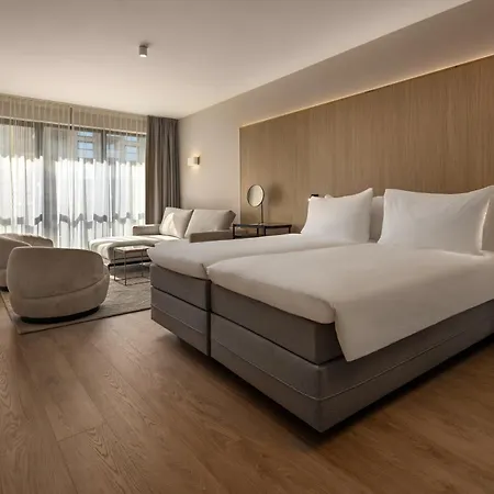 Westcord Hotel
